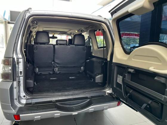 MITSUBISHI PAJERO FULL 3.2 HPE 4X4 16V TURBO INTERCOOLER DIESEL 4P AUTOMÁTICO